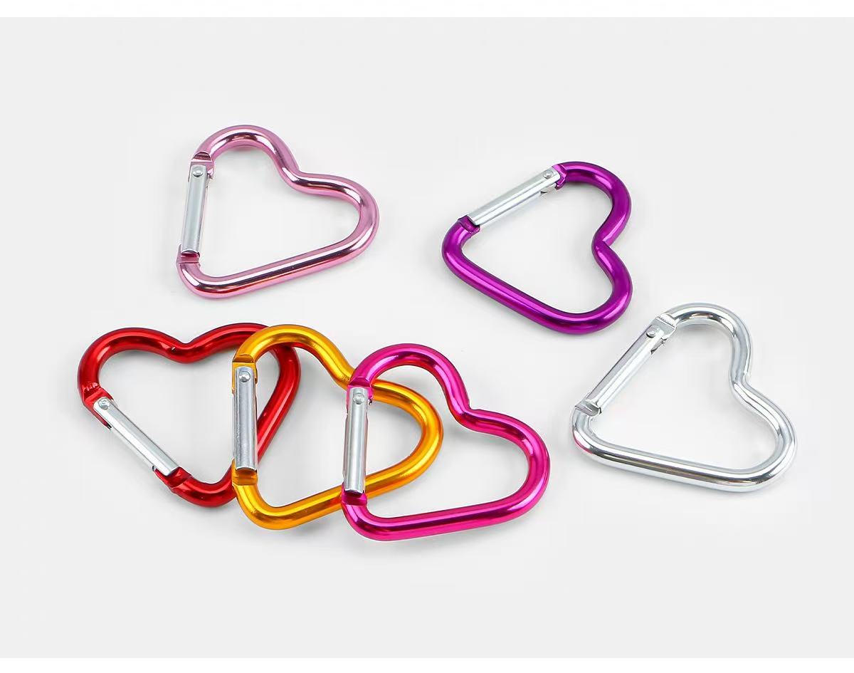 5 個アルミ合金カラフルなハートスプリングクラスプカラビナキ - Pet Supplies Discount のレビューと価格